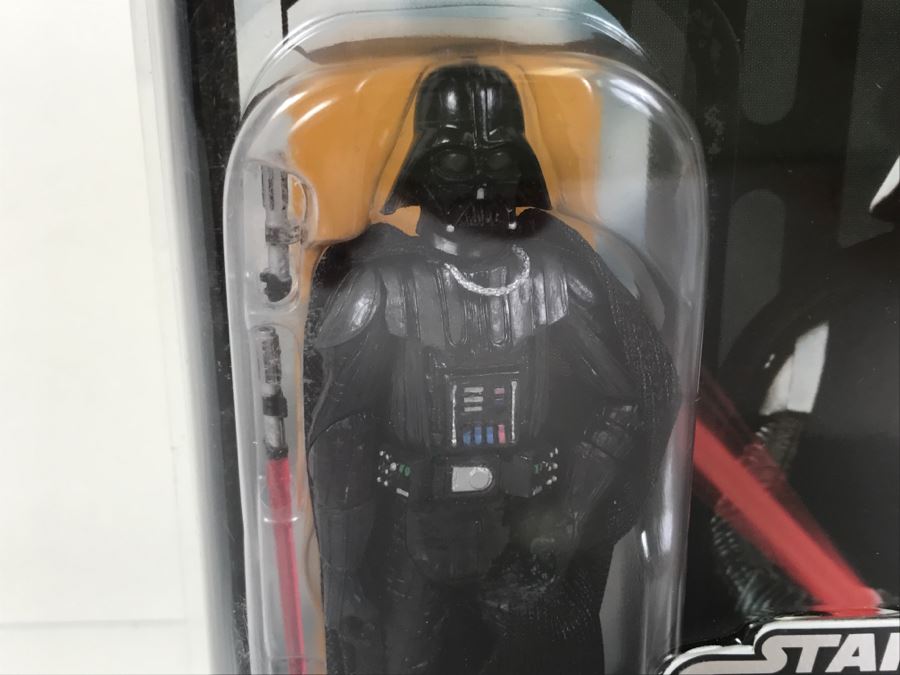 STAR WARS The Original Trilogy Collection The Empire Strikes Back Darth Vader Hasbro 2004 85235 New On Card [Photo 6]