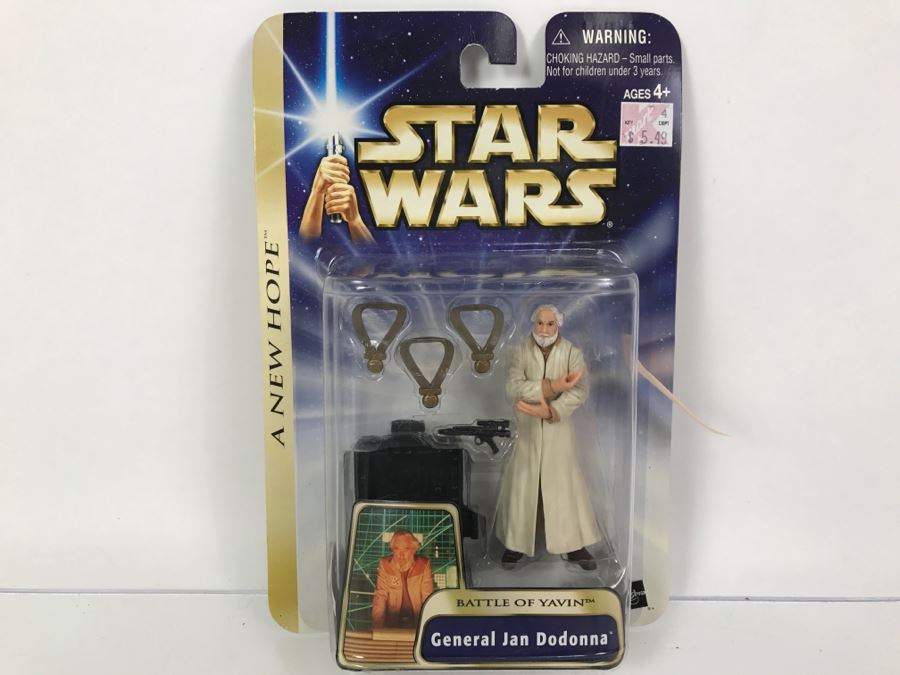 STAR WARS A New Hope General Jan Dodonna Battle Of Yavin #12 Hasbro 2004 84766/84715 New On Card
