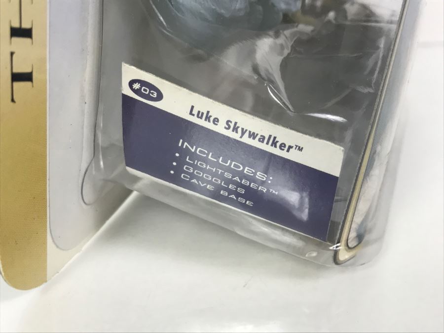 STAR WARS The Empire Strikes Back Luke Skywalker Hoth Attack #03 Hasbro 2003 84727/84715 New On Card [Photo 6]