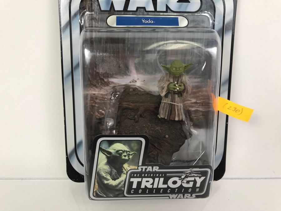 STAR WARS The Original Trilogy Collection The Empire Strikes Back Yoda #02 Hasbro 2004 84779/84715 New On Card [Photo 3]