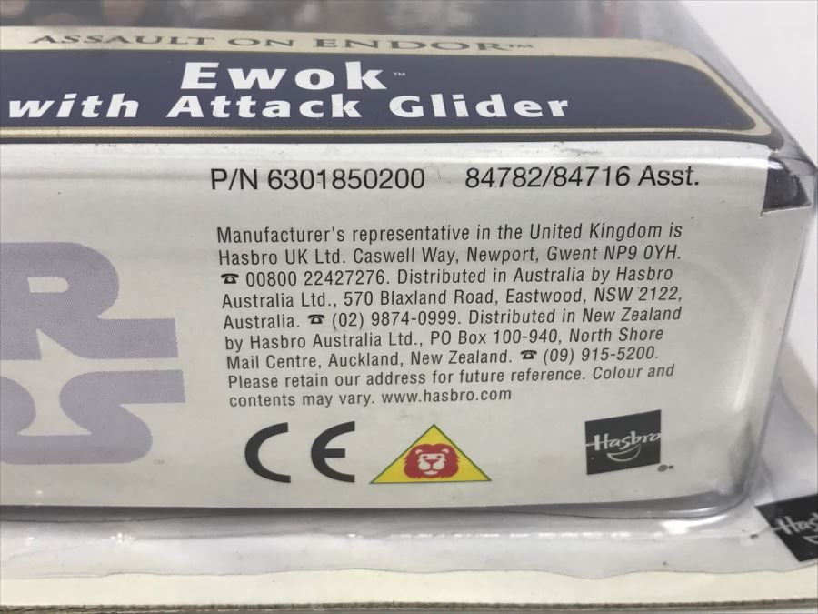 STAR WARS Return Of The Jedi Assault On Endor Ewok With Attack Glider  Hasbro 2004 84782/84716 New On Card [Photo 9]