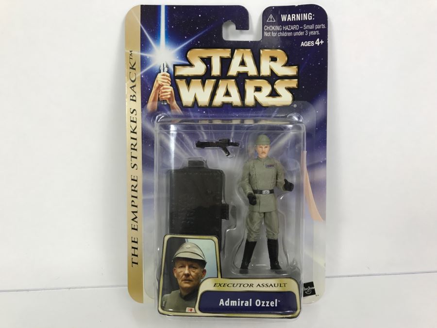 STAR WARS The Empire Strikes Back Executor Assault Admiral Ozzel #15 Hasbro 2004 84770/84715 New On Card [Photo 1]