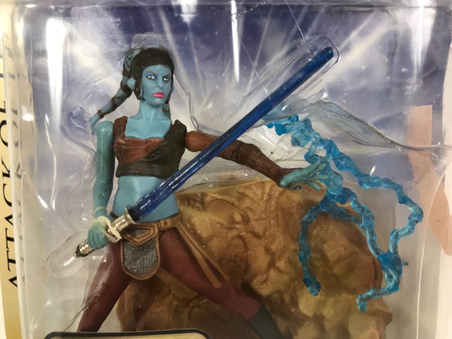 STAR WARS Attacke Of The Clones Battle Of Geonosi Aayla Secura #11 Hasbro 2003 85015/84715 New On Card [Photo 4]