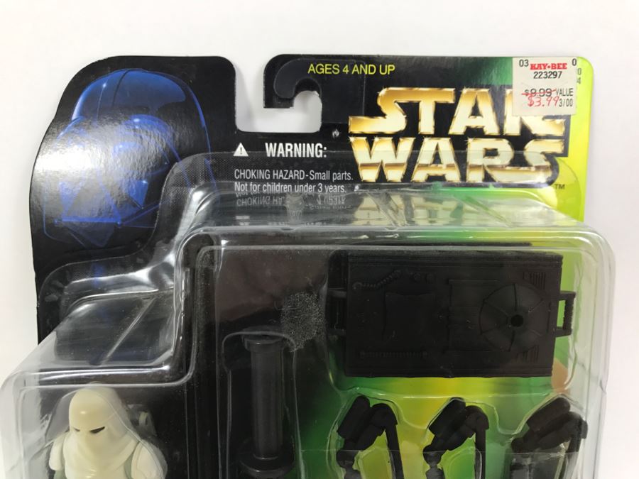 STAR WARS Deluxe Snowtrooper With E-Web Heavy Repeating Blaster Features Swivel Turret And Firing Laser Missile Kenner Hasbro 1996 New On Card [Photo 2]