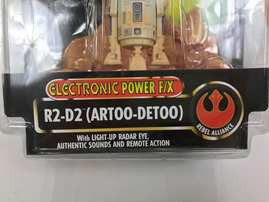 STAR WARS The Power Of The Force Rebel Alliance R2-D2 Electronic Power F/X With Light-Up Radar Eye, Authentic Sounds And Remote Action Kenner Hasbro 1996 69615/69646 New On Card [Photo 6]
