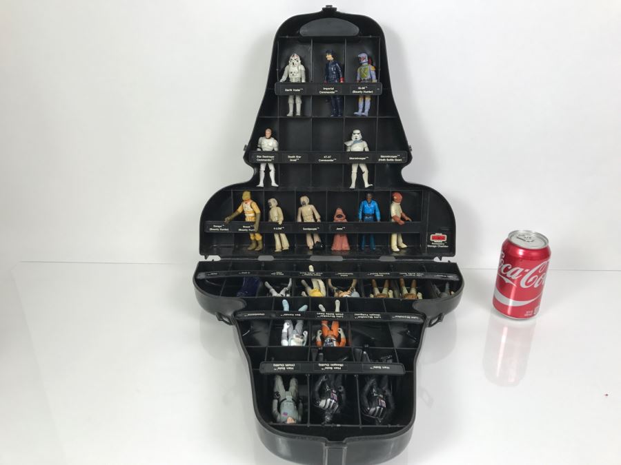 STAR WARS The Empire Strikes Back Darth Vader Accessory Storage Chamber With Action Figures Some From Hong Kong Dated in 1979/1980