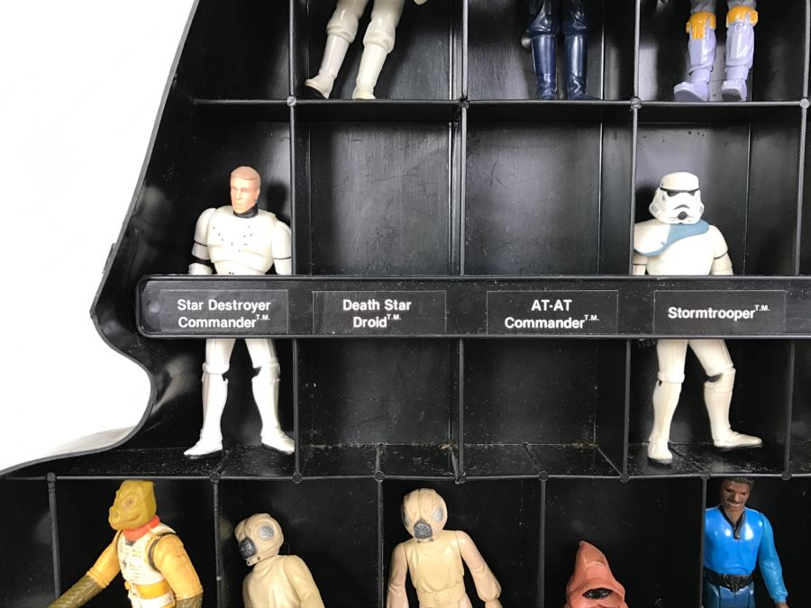 STAR WARS The Empire Strikes Back Darth Vader Accessory Storage Chamber With Action Figures Some From Hong Kong Dated in 1979/1980 [Photo 10]