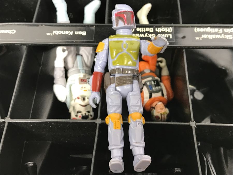 STAR WARS The Empire Strikes Back Darth Vader Accessory Storage Chamber With Action Figures Some From Hong Kong Dated in 1979/1980 [Photo 23]