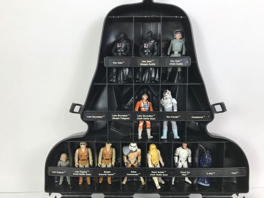 STAR WARS The Empire Strikes Back Darth Vader Accessory Storage Chamber With Action Figures Some From Hong Kong Dated in 1979/1980 [Photo 4]
