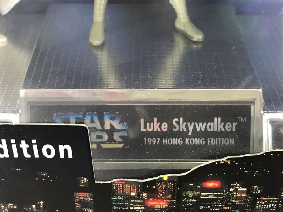 STAR WARS 1997 Commemorative Edition Limited Hong Kong Edition Kenner Hasbro 1997 69799.139 New In Box [Photo 4]