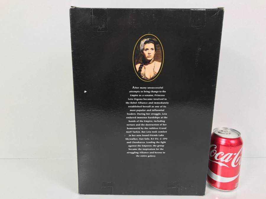 STAR WARS Limited Edition Princess Leia Collection Princess Leia Organa and R2-D2 As Jabba’s Prisoners Hasbro 1998 61777 New in Box [Photo 15]
