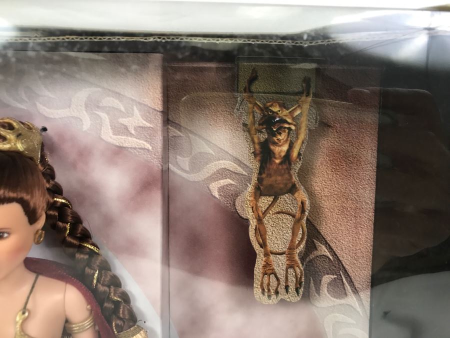 STAR WARS Limited Edition Princess Leia Collection Princess Leia Organa and R2-D2 As Jabba’s Prisoners Hasbro 1998 61777 New in Box [Photo 14]