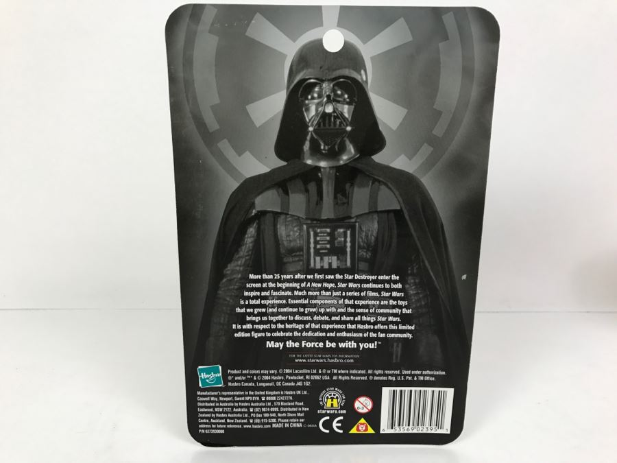 STAR WARS Darth Vader Hasbro 85428 2004 New On Card [Photo 8]