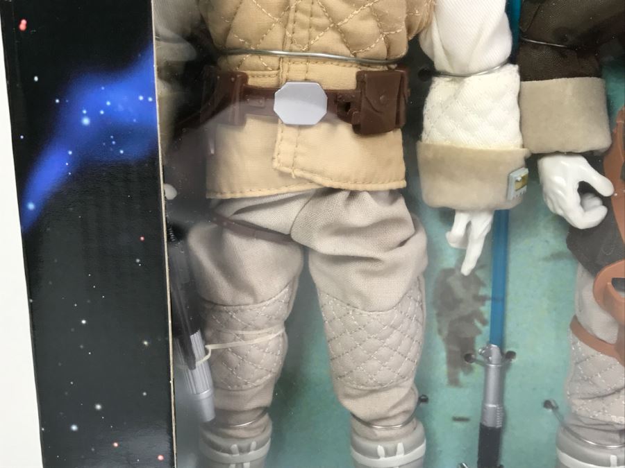 STAR WARS Action Collection Figure Pack With Luke Skywalker, Hans Solo, Snowtrooper And AT-AT Driver Kenner Hasbro 57109 1998 New In Box [Photo 12]