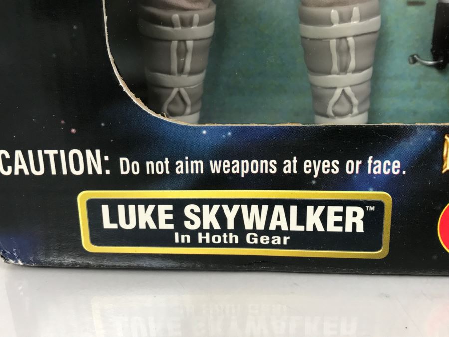 STAR WARS Action Collection Figure Pack With Luke Skywalker, Hans Solo, Snowtrooper And AT-AT Driver Kenner Hasbro 57109 1998 New In Box [Photo 7]