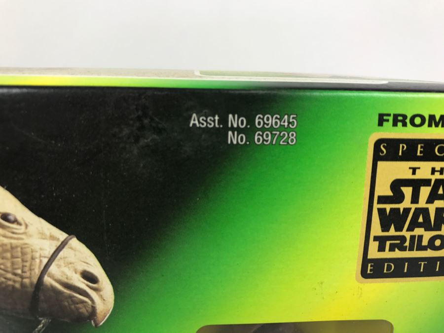 STAR WARS The Power Of The Force Star Wars Trilogy Edition Ronto and Jawa with Exclusive Jawa Figure Kenner Hasbro 1997 69645/69728 New In Box [Photo 5]