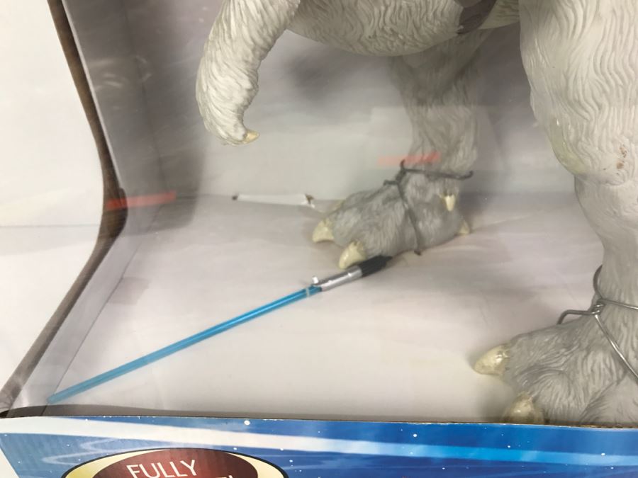 STAR WARS The Empire Strikes Back Luke Skywalker And Tauntaun Hasbro 2002 32516 New In Box [Photo 9]