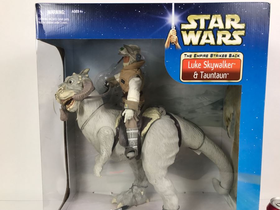 star wars the empire strikes back luke skywalker and tauntaun