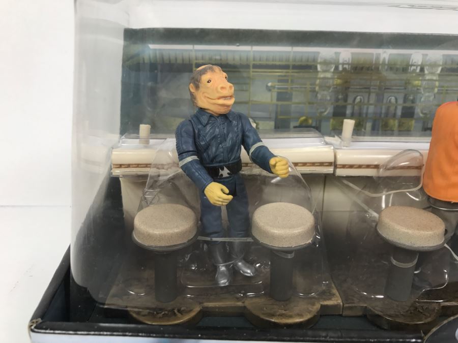 STAR WARS Mos Eisley Cantina Scene 2 Obi-Wan Kenobi, Ponda Baba, And Zutton Hasbro 2004 34527 New In Box [Photo 3]