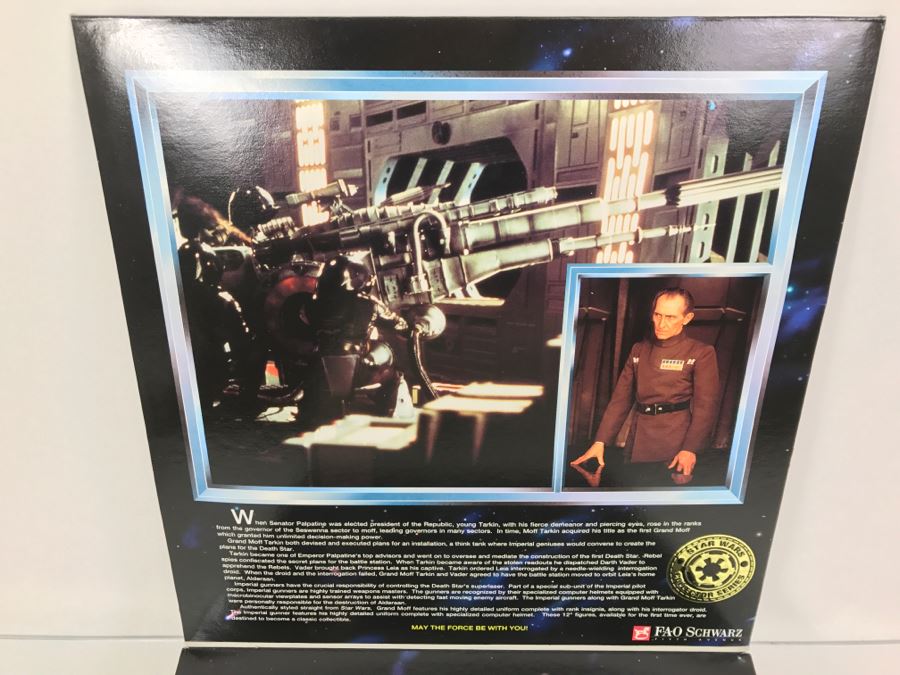 STAR WARS Collector Series Grand Moff Tarkin And Imperial Gunner With Interrogation Droid Kenner Hasbro 1997 27923 New In Box [Photo 5]