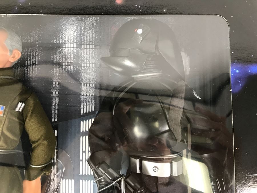 STAR WARS Collector Series Grand Moff Tarkin And Imperial Gunner With Interrogation Droid Kenner Hasbro 1997 27923 New In Box [Photo 11]