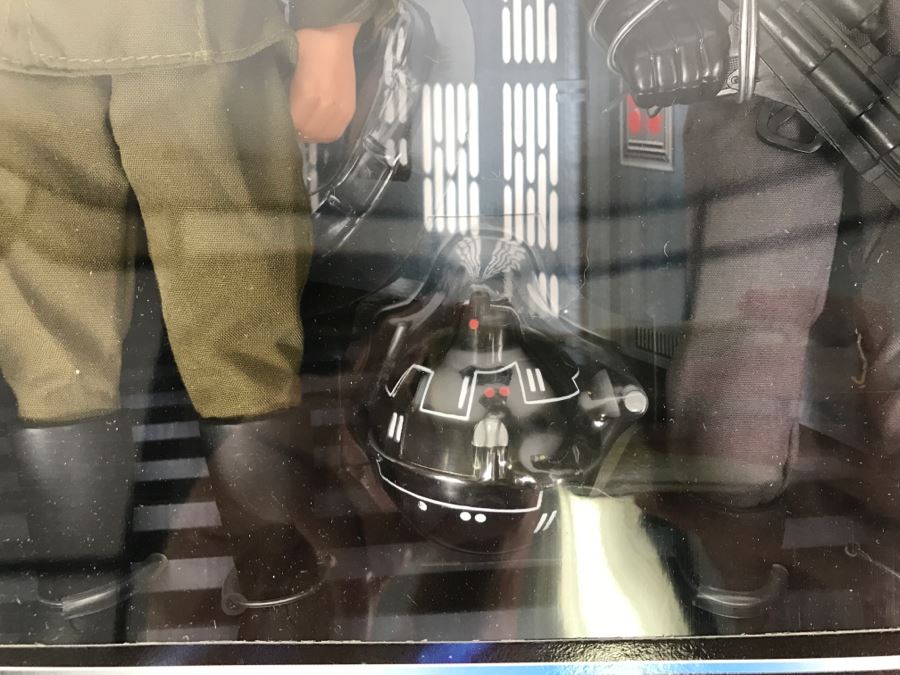 STAR WARS Collector Series Grand Moff Tarkin And Imperial Gunner With Interrogation Droid Kenner Hasbro 1997 27923 New In Box [Photo 8]