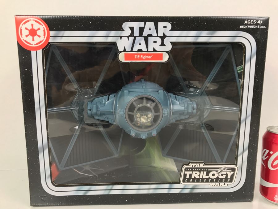STAR WARS The Original Trilogy Collection Tie Fighter Hasbro 2004 85247/85245 New In Box [Photo 1]