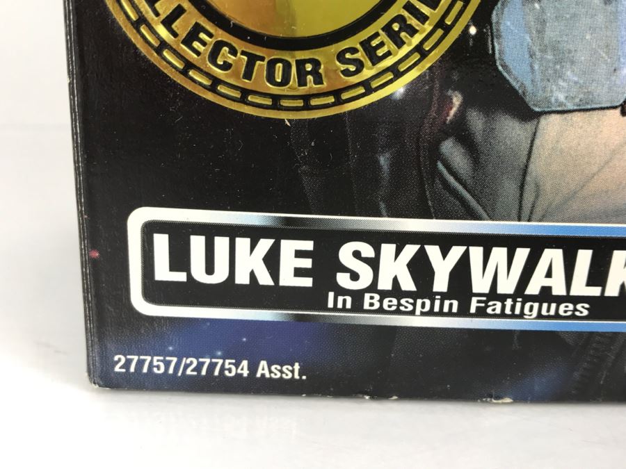 STAR WARS Collector Series Rebel Alliance Luke Skywalker In Bespin Fatigues Kenner Hasbro 1996 27757/27754 New In Box   [Photo 4]