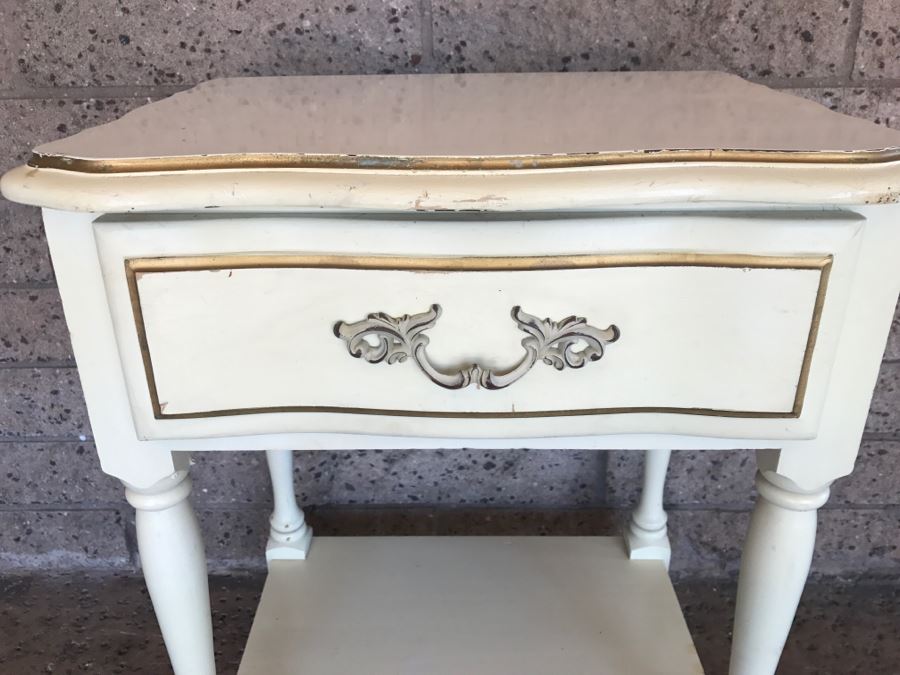 French Provincial Cream With Gold Accents Nightstand Table 19'W x 14'D x 25'H [Photo 4]