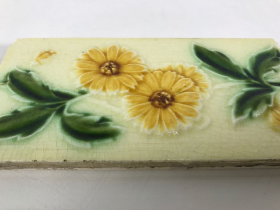 Set Of 4 Floral Motif Tiles Made In England [Photo 8]