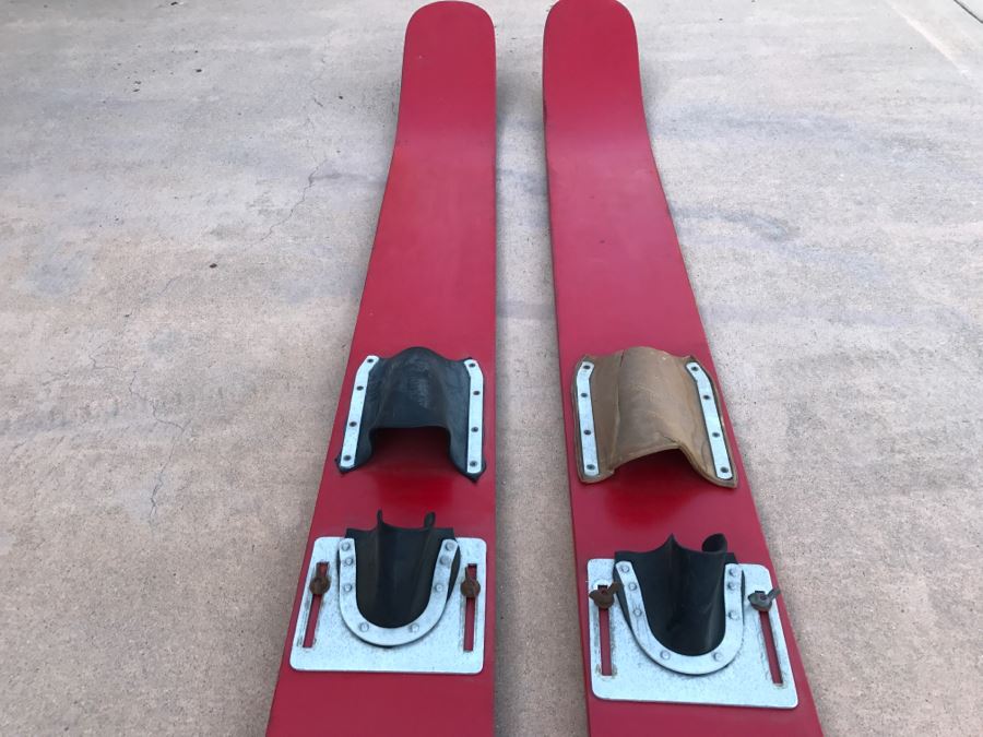 Pair Of Vintage Red Wooden Water Skis [Photo 7]