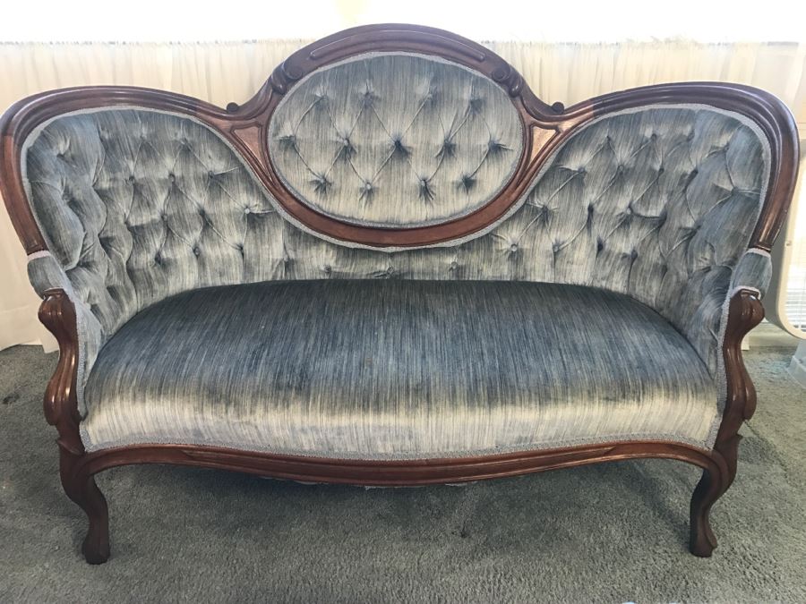 Antique Carved Wood Tufted Loveseat Settee [Photo 1]