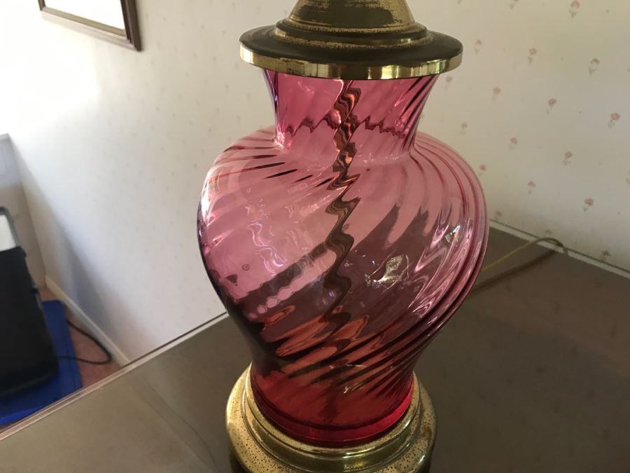 Vintage Cranberry Glass Table Lamp [Photo 3]