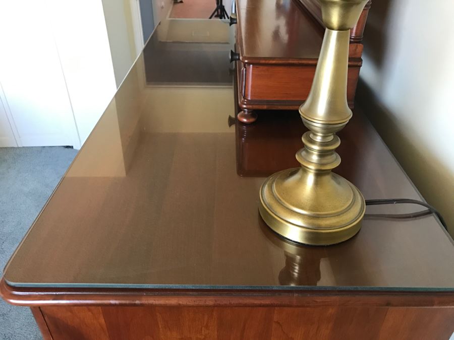 Cherry Wood Chest Of Drawers With Mirror By Pennsylvania House Lewisburg Chair And Furniture Co [Photo 11]