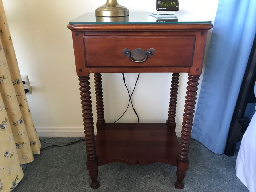 Cherry Wood Nightstand With Turned Legs By Pennsylvania House Lewisburg Chair And Furniture Co [Photo 3]