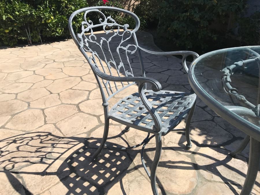 Ethan Allen Aluminum Outdoor Patio Furniture Set With Vine Motif 4 Chairs And Round Glass Top Table [Photo 13]
