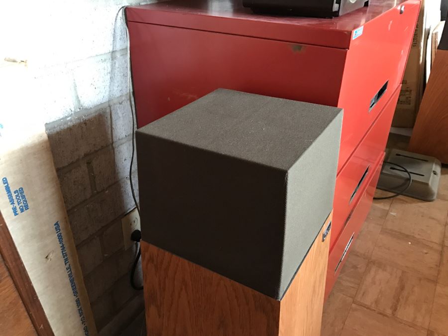 Red 3-Drawer Double Filing Cabinet [Photo 6]