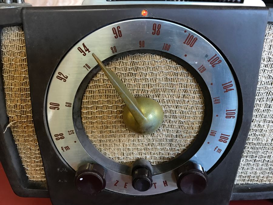 Vintage ZENITH Tube Radio Working [Photo 5]
