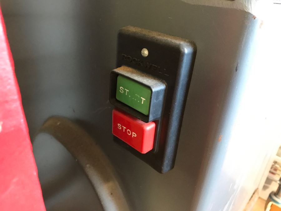 Vintage Commerical Grade Rockwell Belt Sander With Box Of Sandpaper Model 31-520 [Photo 4]