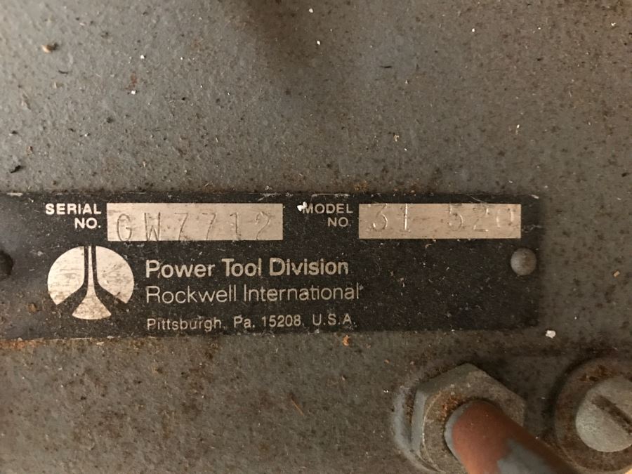 Vintage Commerical Grade Rockwell Belt Sander With Box Of Sandpaper Model 31-520 [Photo 13]