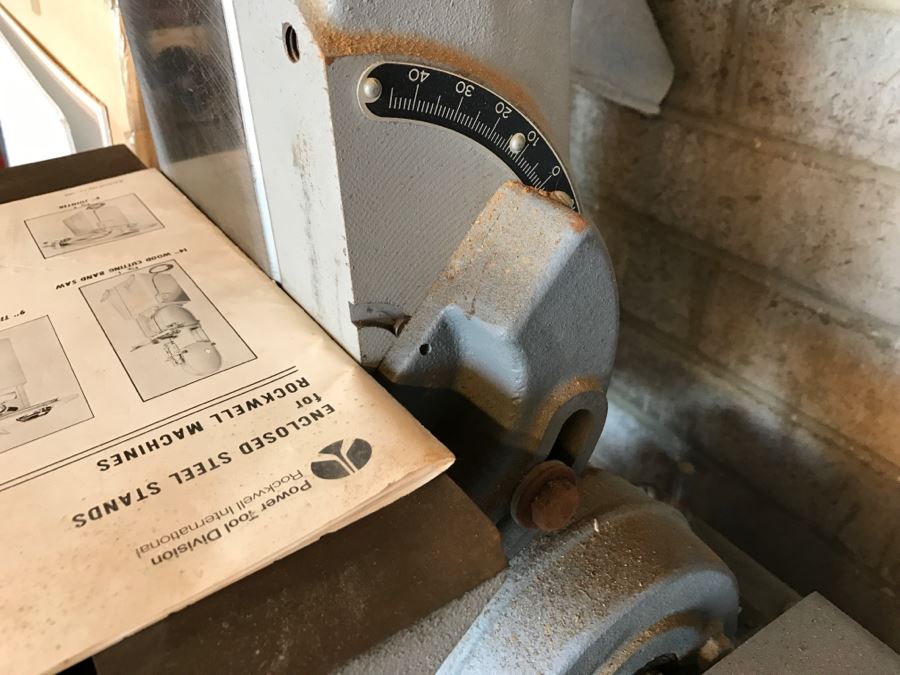 Vintage Commerical Grade Rockwell Belt Sander With Box Of Sandpaper Model 31-520 [Photo 7]
