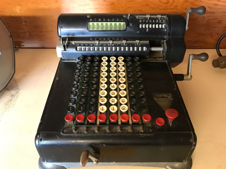 Vintage Marchant Mechanical Heavy-Duty Calculator [Photo 2]