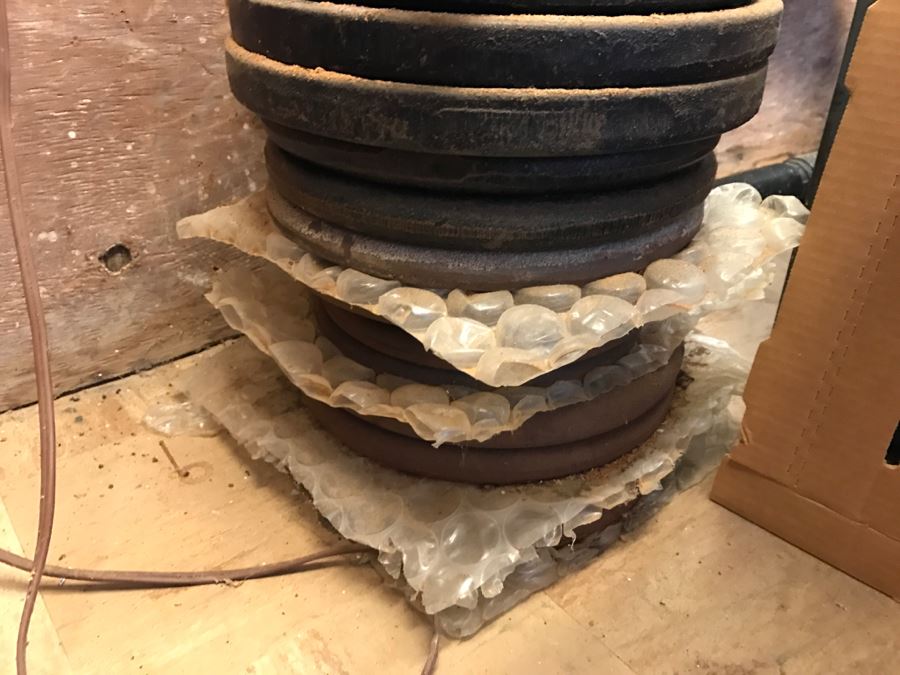 Vintage Weight Lifting Bench Press Machine With Stack Of YORK Weights (Special Safety Design - Use Without Spotter) Sold Unassembled [Photo 10]