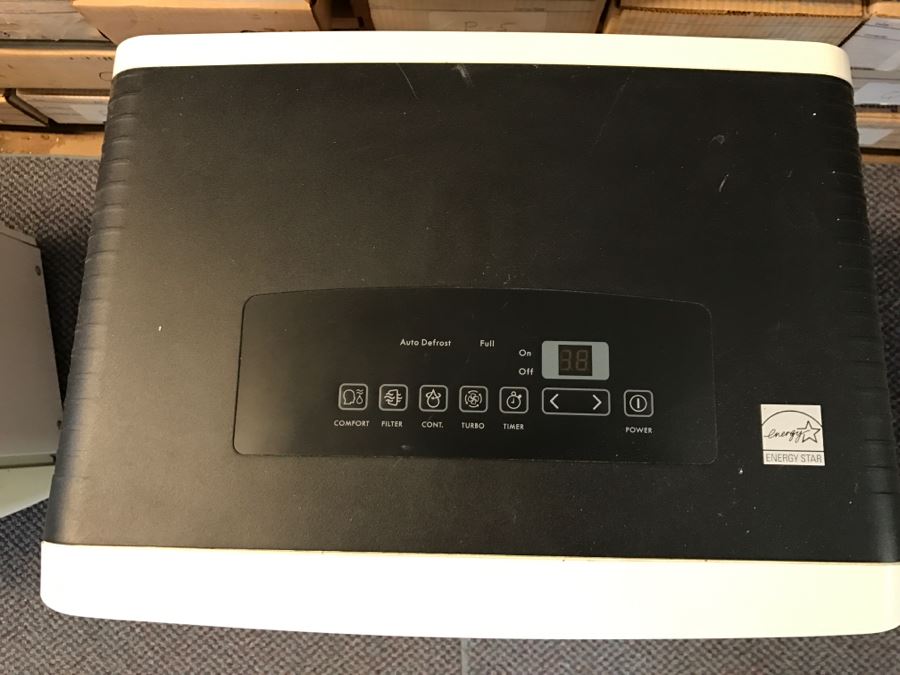 Kenmore Dehumidifier Model No. 405.54550410 [Photo 3]