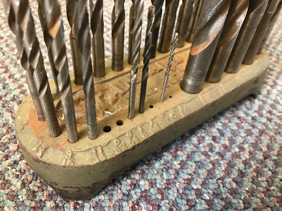 Vintage The Standard Tool Co Drill Bit Holder With Drill Bits [Photo 7]