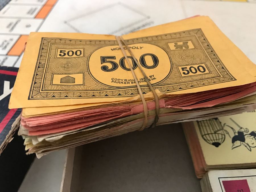 Vintage 1935/1936 Parker Bros Monopoly Board Game With Old Metal Pieces, Money And Cards [Photo 10]