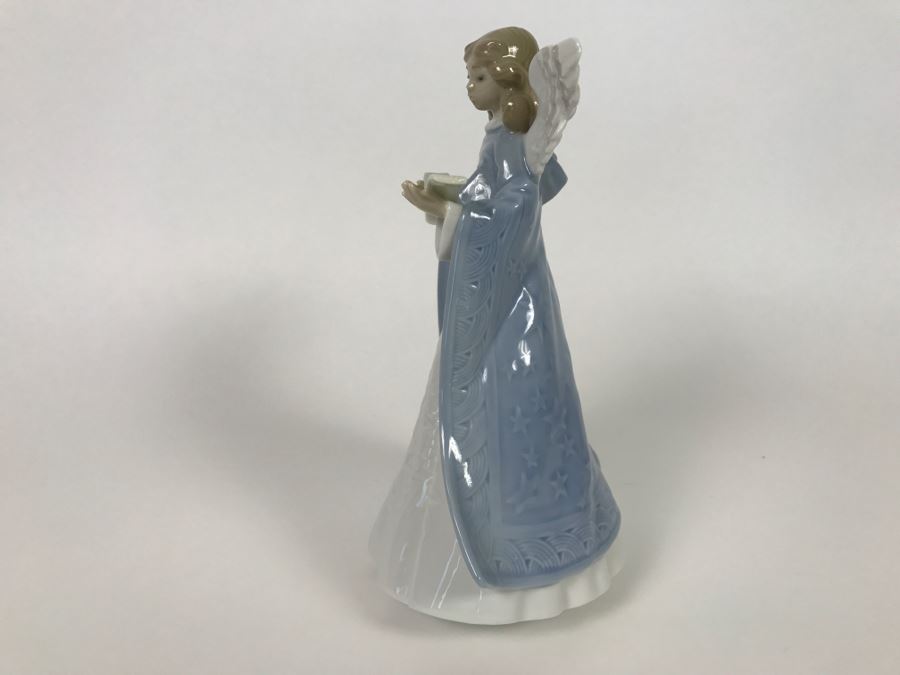 Lladro Angel Figurine [Photo 6]