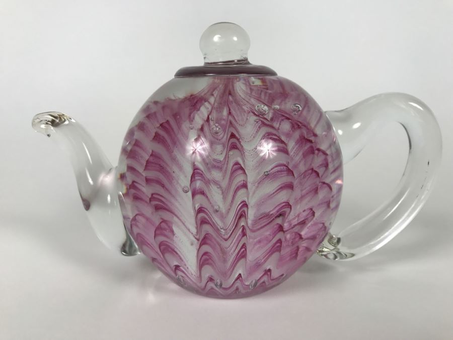 Dynasty Gallerty Art Glass Teapot