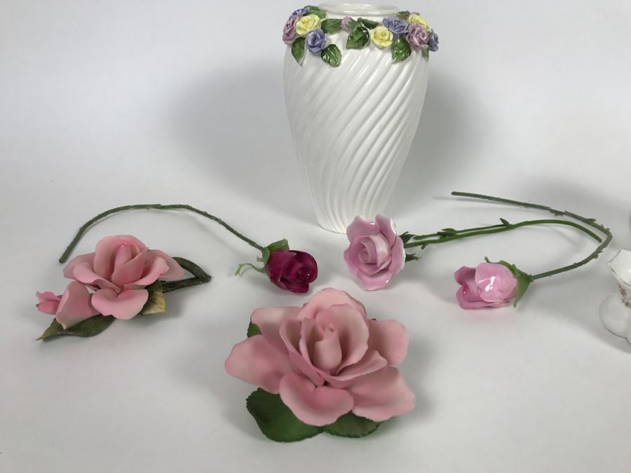 Porcelain Rose Flowers, Vase And Small Pitcher With Bowl [Photo 4]