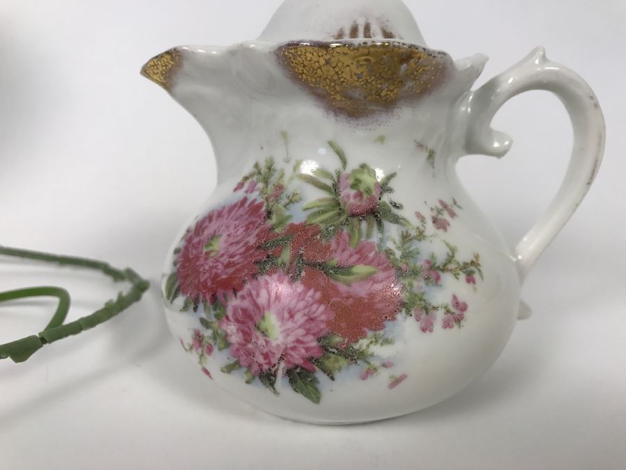 Porcelain Rose Flowers, Vase And Small Pitcher With Bowl [Photo 10]